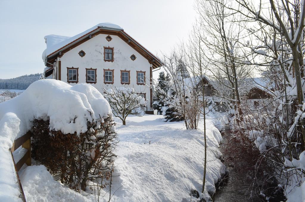 Die Dirndlkoenigin Grunenbach Habitación foto