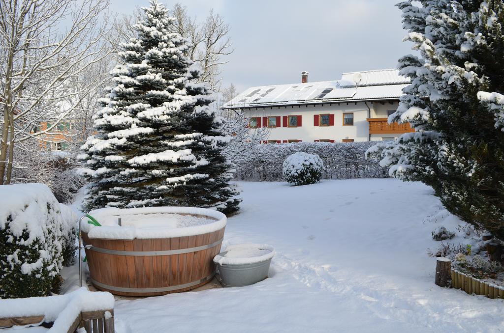 Die Dirndlkoenigin Grunenbach Exterior foto